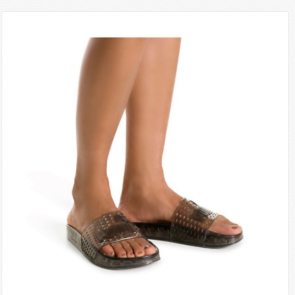 Puma  Fenty by Rihanna Black Jelly Slide Size 7.5 - Picture 2 of 7